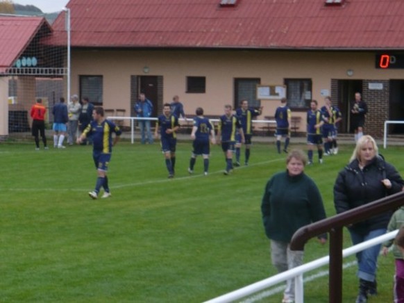 A - mužstvo