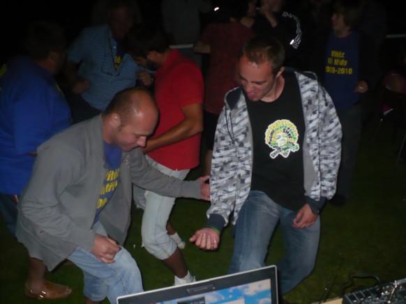 Dokopná+oslava postupu 2010